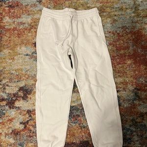 aritzia white fleece tna joggers